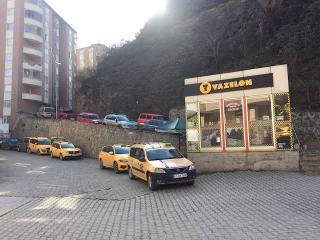 Vazelon Taksi Durağı