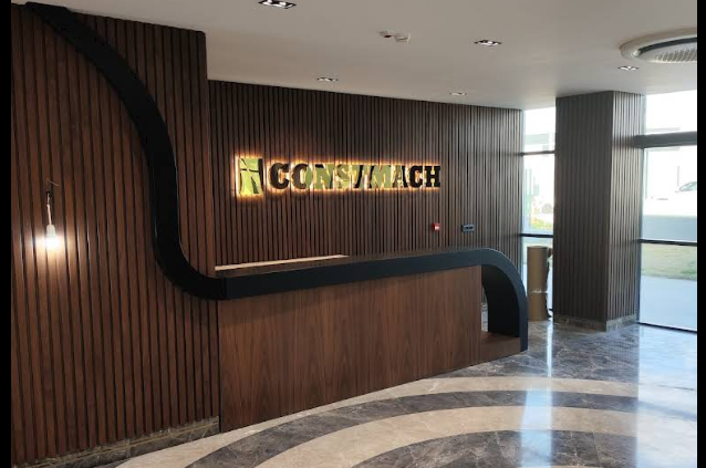 Constmach - Kırıcı ve Beton Santralleri Logo