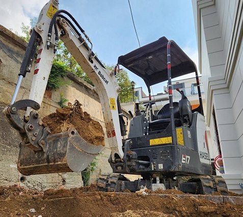 Şahin Kiralık Bobcat - Fotoğraf 1